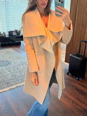 BCBGMaxAzria Beige Wool-Blend Coat size XS